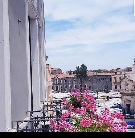 Fera O' Luni Bed and Breakfast Catania Exterior foto